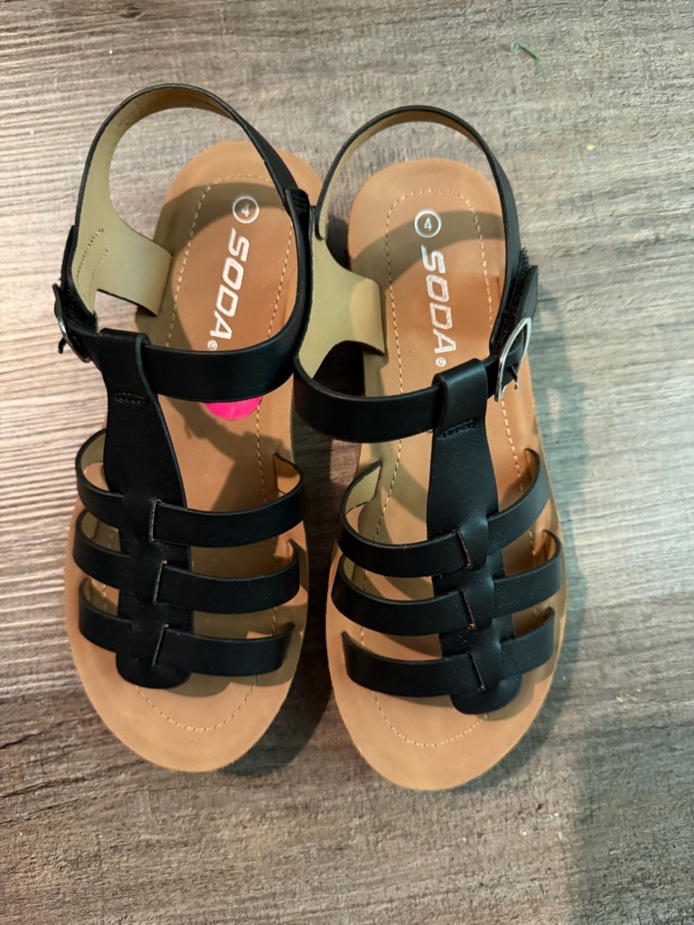 NWTSoda Black Strappy Girls' Buckle Sandals